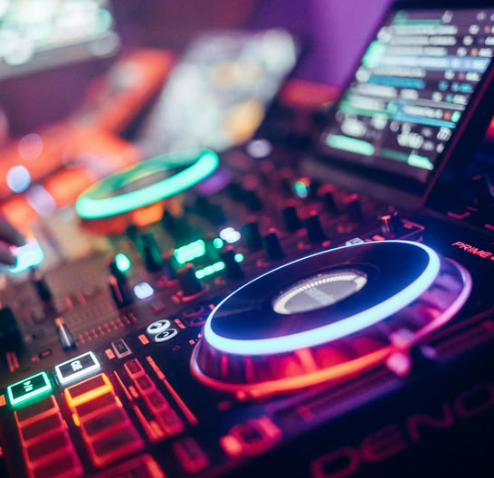 Kostenloses Stock Foto zu audio-mixer, audioger&auml;te, beleuchtet