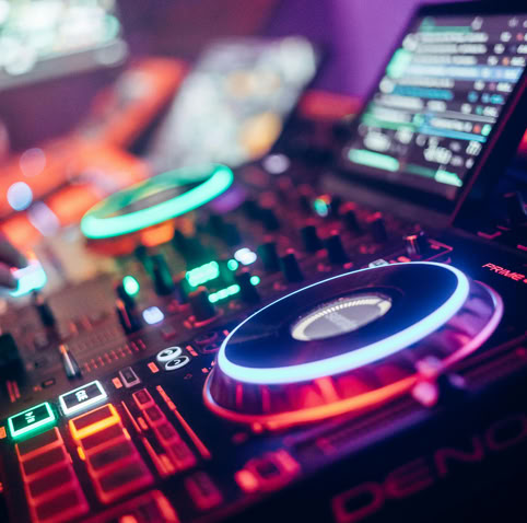 Kostenloses Stock Foto zu audio-mixer, audioger&auml;te, beleuchtet